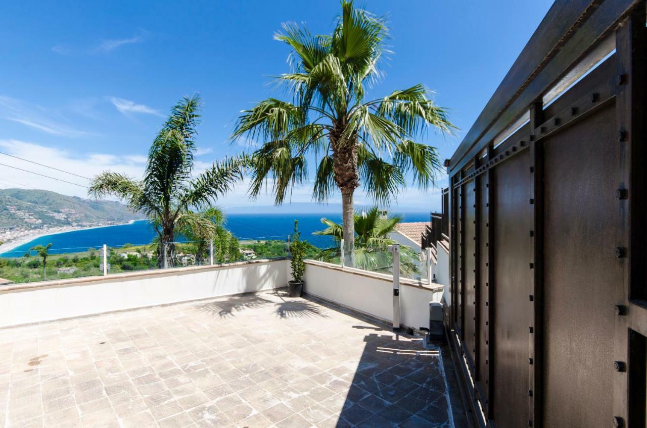 Luxury Tao Villa Taormina