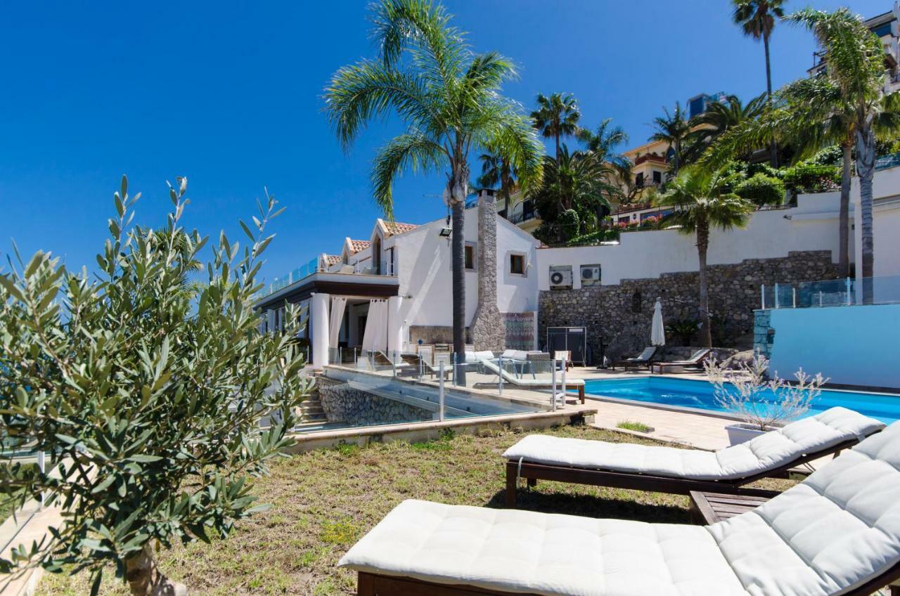 Luxury Tao Villa *